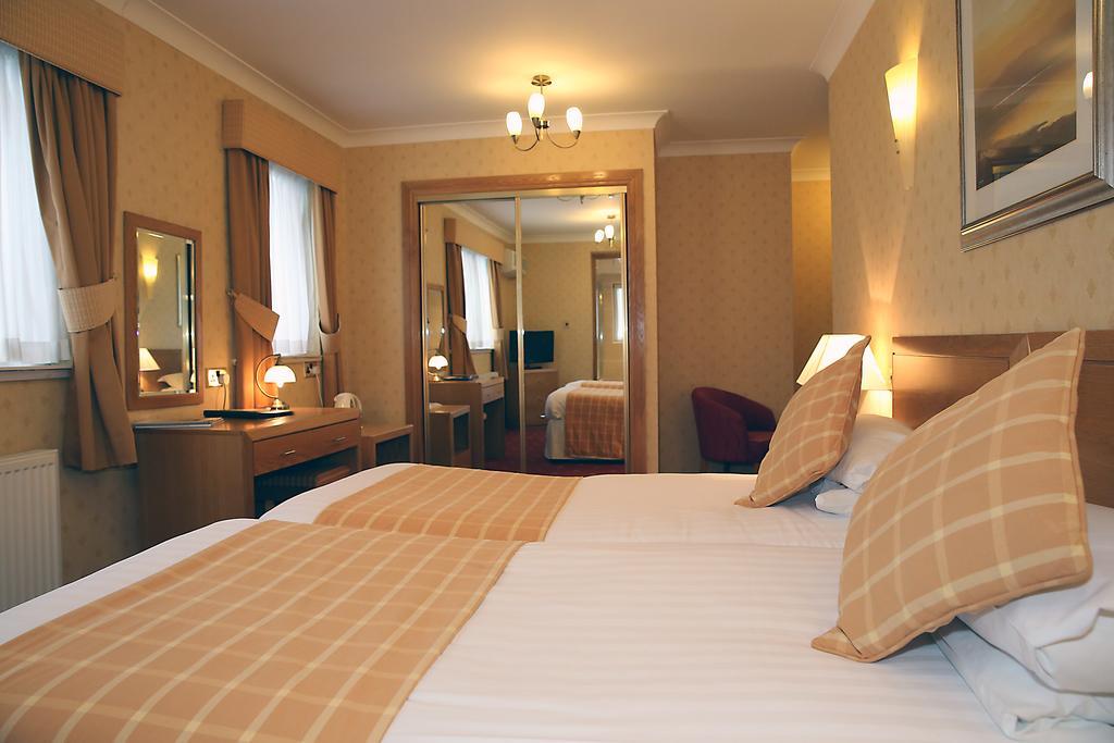 Leapark Hotel Grangemouth Exterior foto